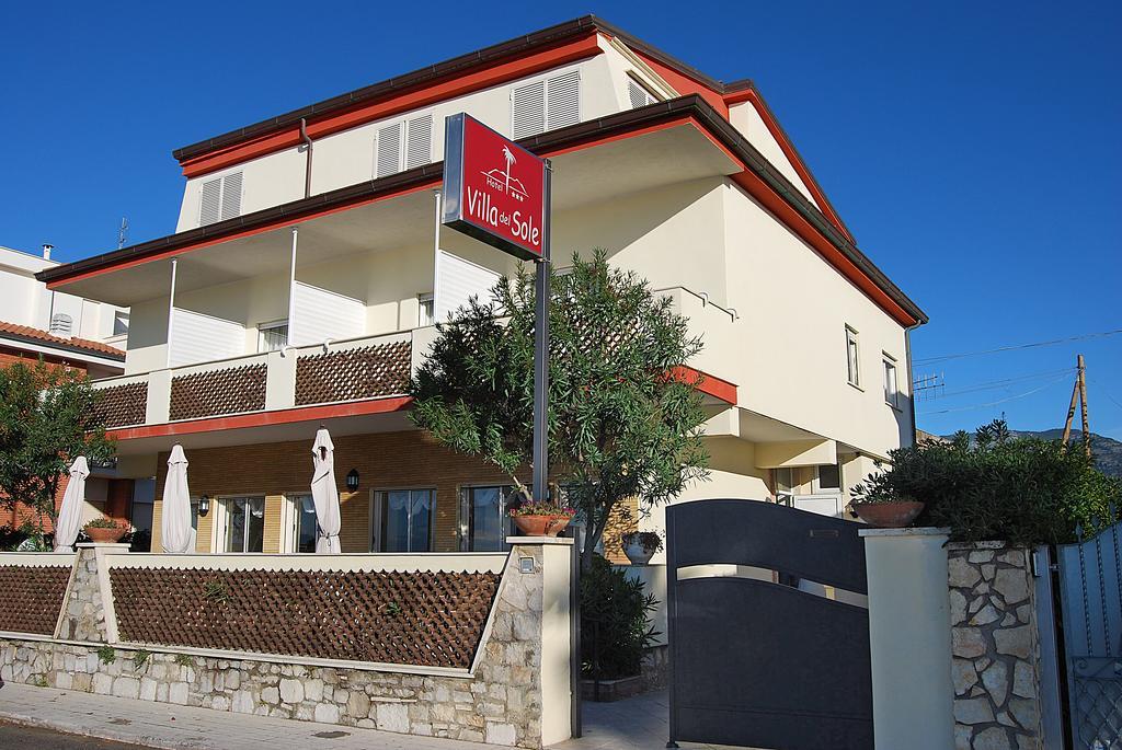 טרצ'ינה Villa Del Sole מראה חיצוני תמונה
