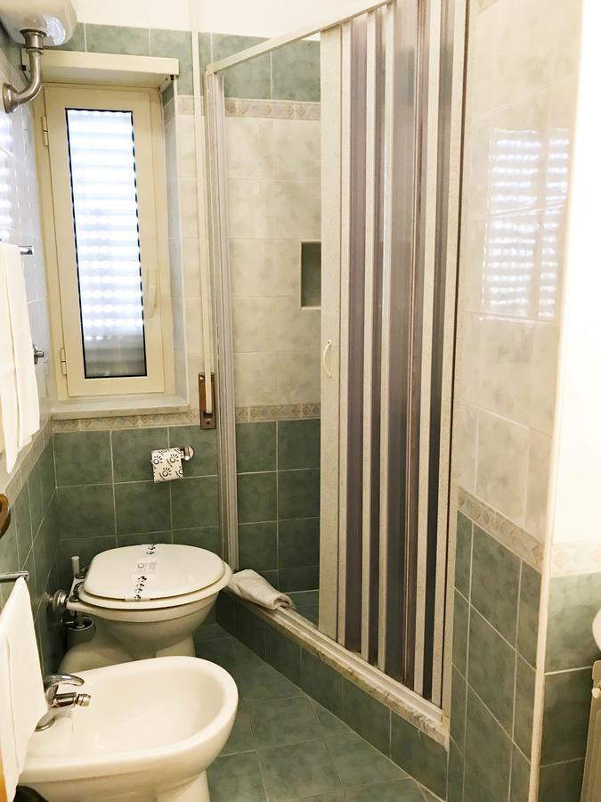 טרצ'ינה Villa Del Sole מראה חיצוני תמונה
